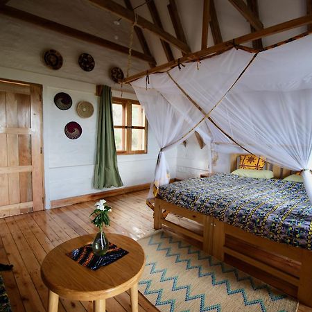 Hyena Hill Lodge Sanga Kültér fotó