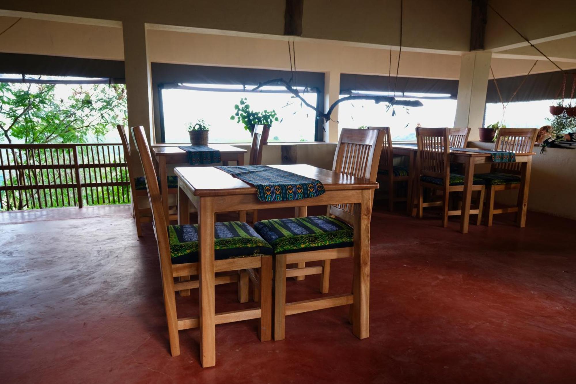 Hyena Hill Lodge Sanga Kültér fotó